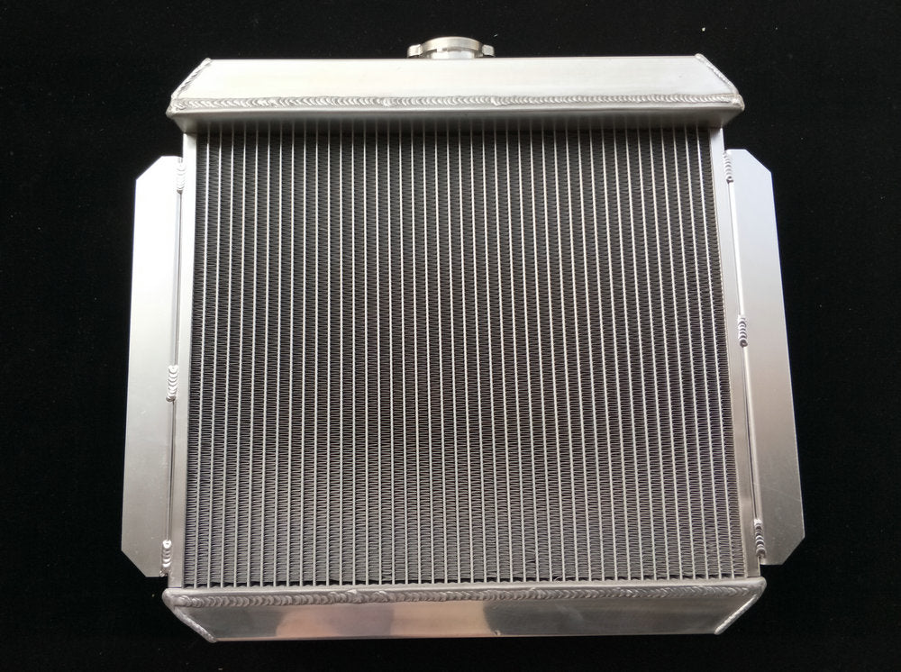 Aluminum Radiator & Fan For Ford Capri RS / Escort Superspeed MK1 Essex V6 2.6 / 3.0L  SA SB SC