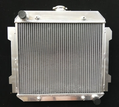 Aluminum Radiator For Ford Capri RS / Escort Superspeed MK1 Essex V6 2.6 / 3.0L  SA SB SC