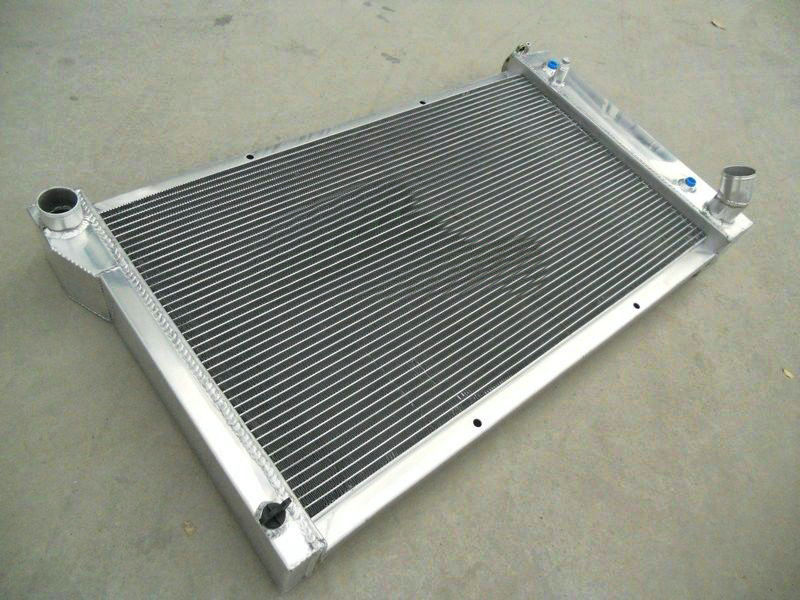 3row 60mm Aluminum radiator & shroud & fans For Chevrolet C/K Chevy C10 C20 K10 K20 K30 Pick up Blazer GMC K15 I6/V8 1967-1972